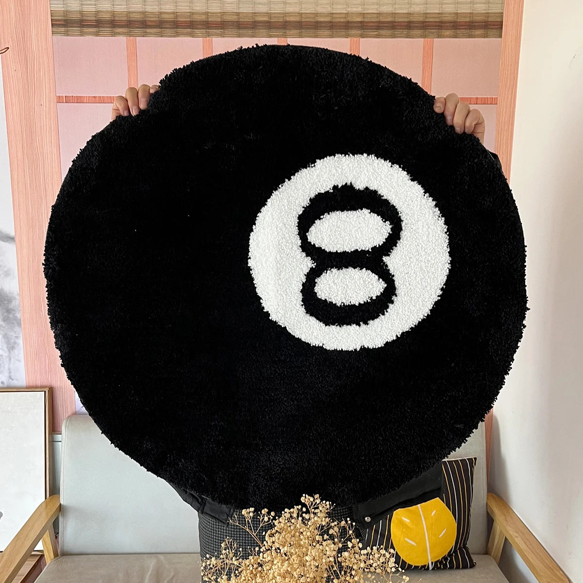 Tapete Decorativo Bola 8 – Antiderrapante e Aconchegante para Quarto ou Sala